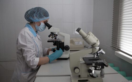 A microhelmintoscopia pódese usar para detectar parasitos nas feces